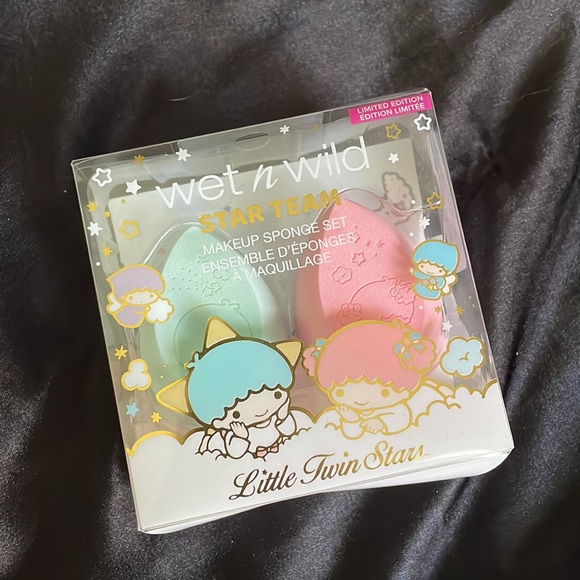 wet n wild Other - Little Twin Stars star team makeup sponge set
